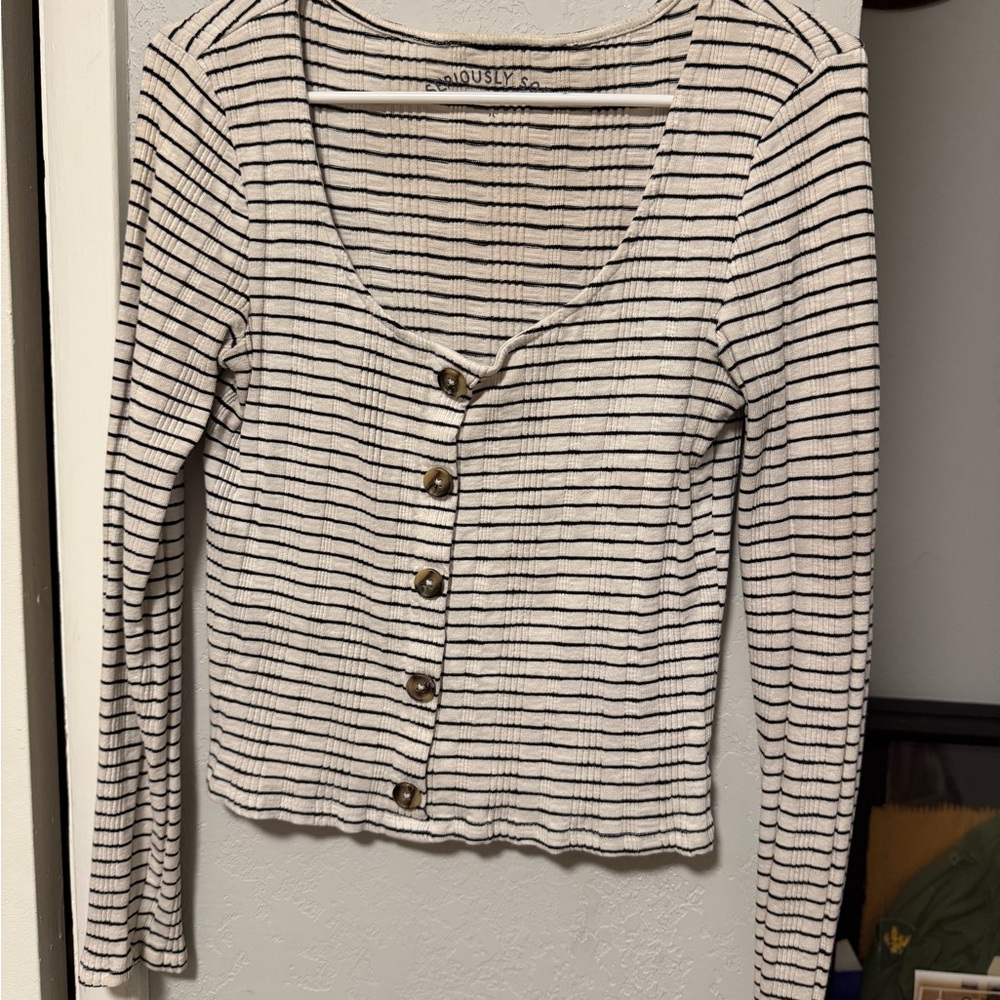 American Eagle Outfitters Black and White Striped Button-Down Shirt